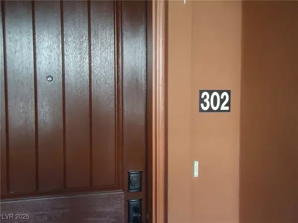 Henderson, NV 89011,64 Strada Principale #302