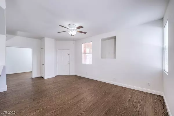 Las Vegas, NV 89128,7721 Constanso AVE #104