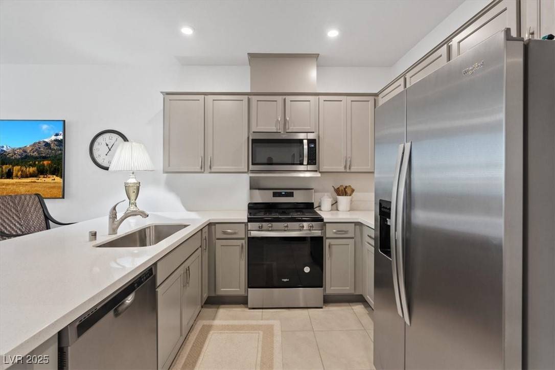 Henderson, NV 89015,480 Filaree PL