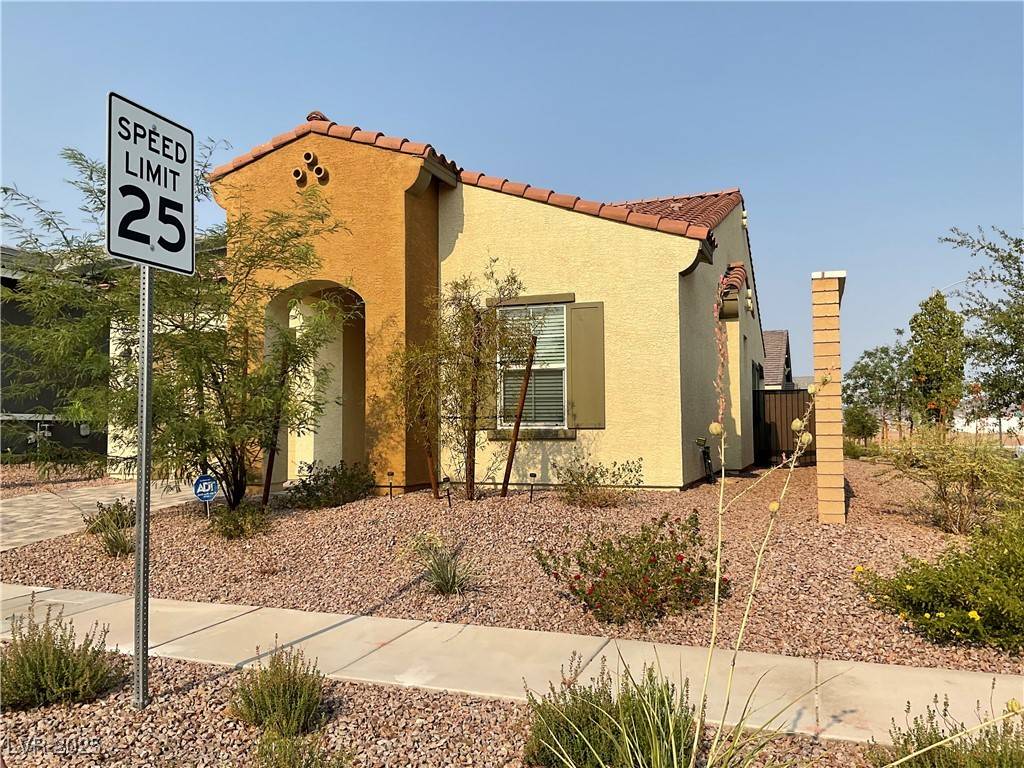 Henderson, NV 89011,1170 King Lark ST