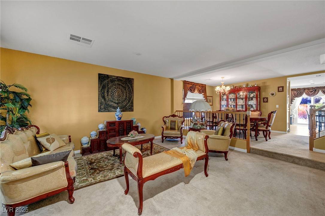 Las Vegas, NV 89141,5080 Plymouth Bay CT