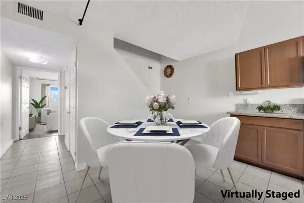 Las Vegas, NV 89103,3555 Arville ST #105C