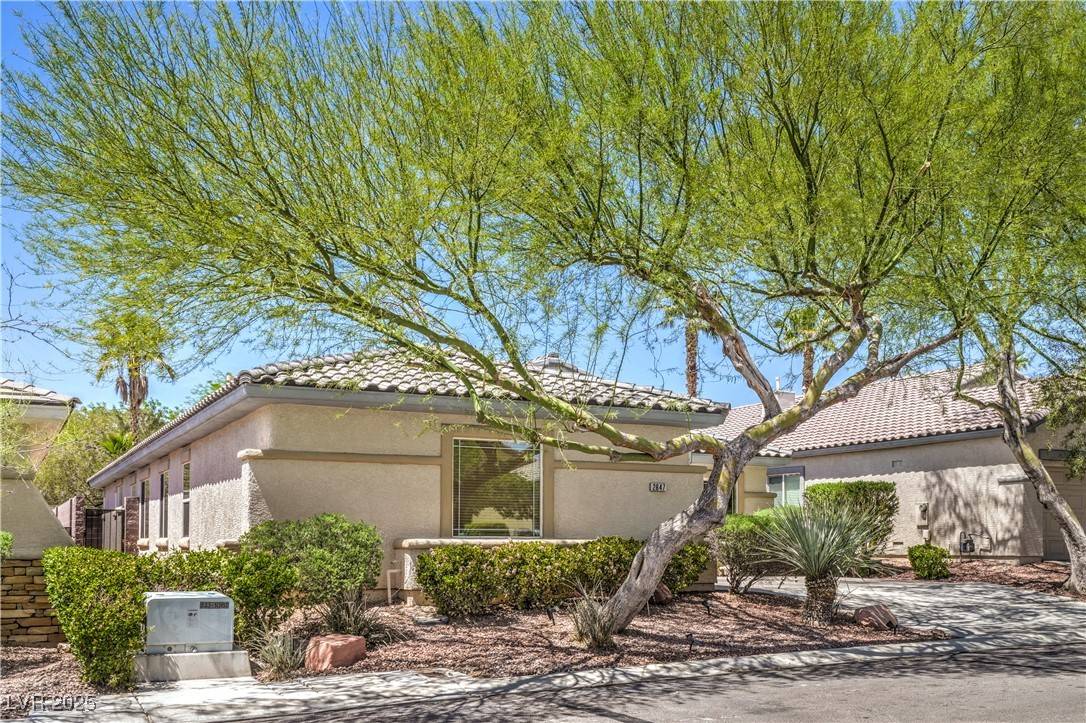 Las Vegas, NV 89135,2647 IVORYHILL ST