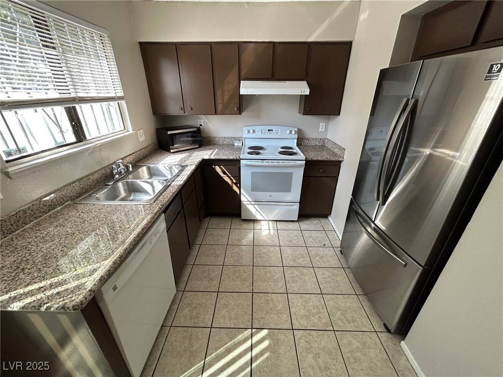 North Las Vegas, NV 89030,3417 Civic Center DR #C