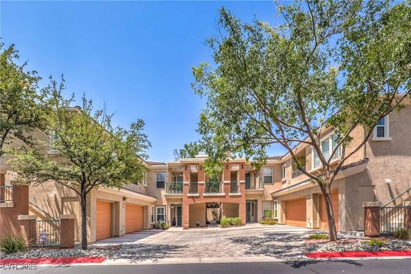 821 Titan Peak PL #102, Las Vegas, NV 89144
