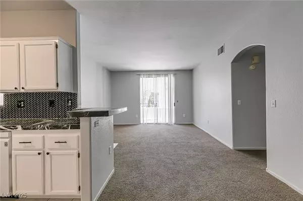 Las Vegas, NV 89104,1300 S ARLINGTON ST #123