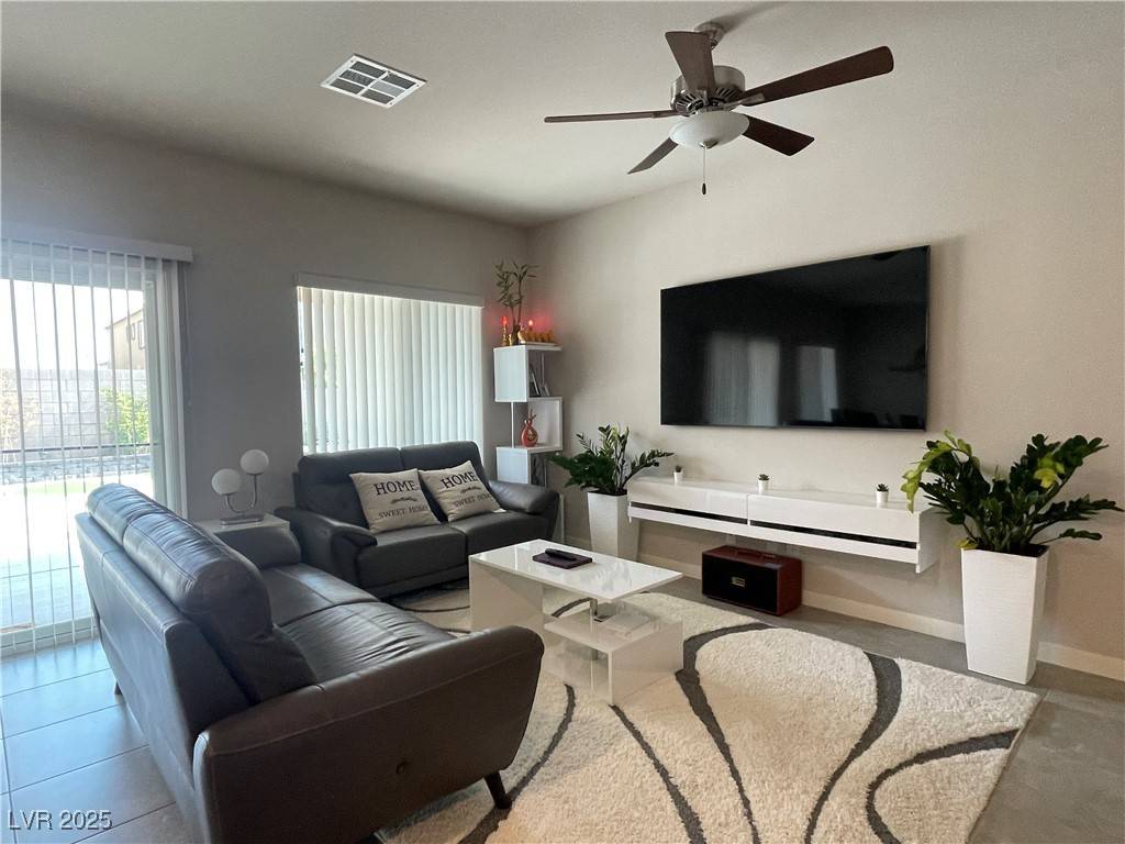 Las Vegas, NV 89113,7842 Pink Opal AVE