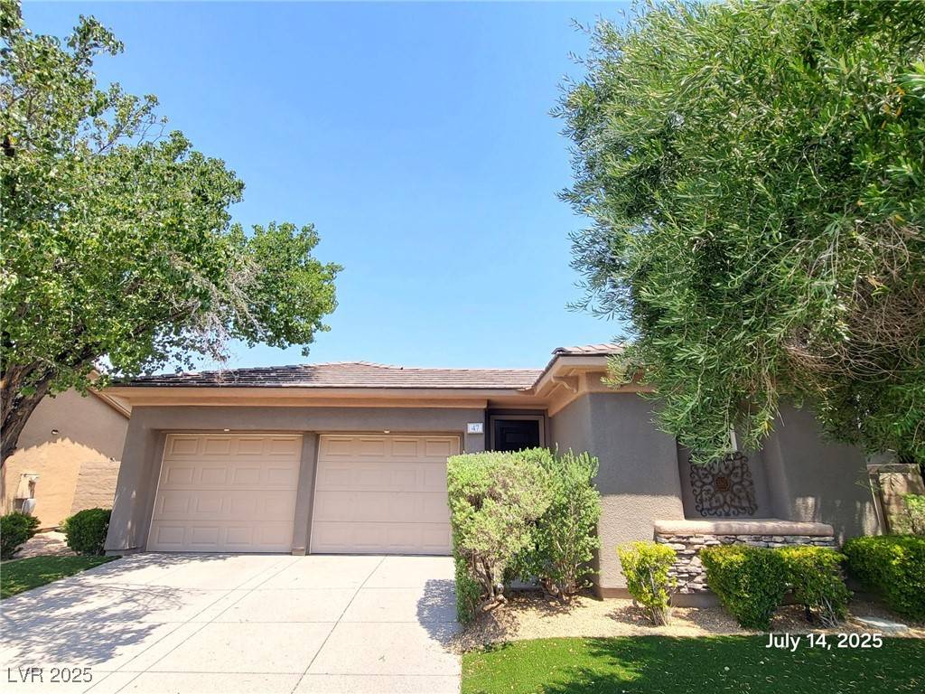 47 Fountainhead CIR, Henderson, NV 89052