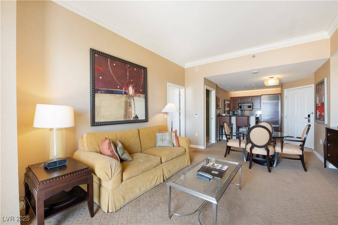 Las Vegas, NV 89109,135 E Harmon AVE #3014