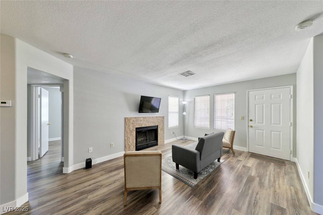 Las Vegas, NV 89117,3450 Erva ST #248