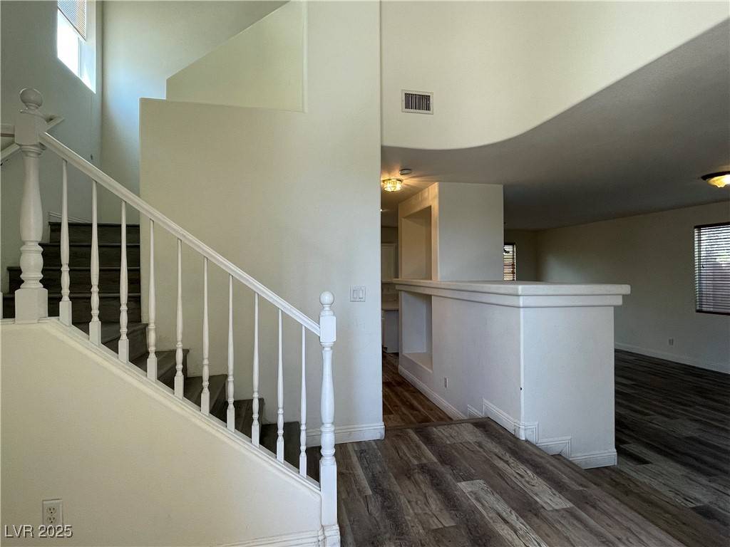 Las Vegas, NV 89148,5755 Field Breeze ST