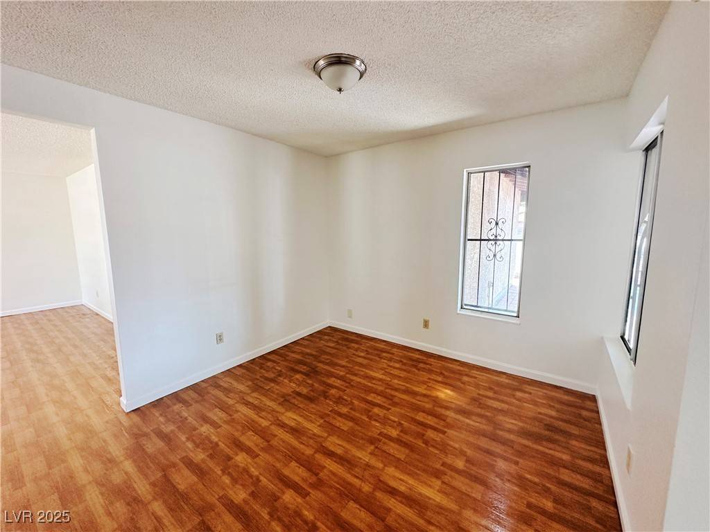 Las Vegas, NV 89120,5254 Sunnywood DR