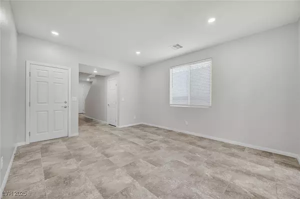 North Las Vegas, NV 89084,4527 Solitude Falls AVE