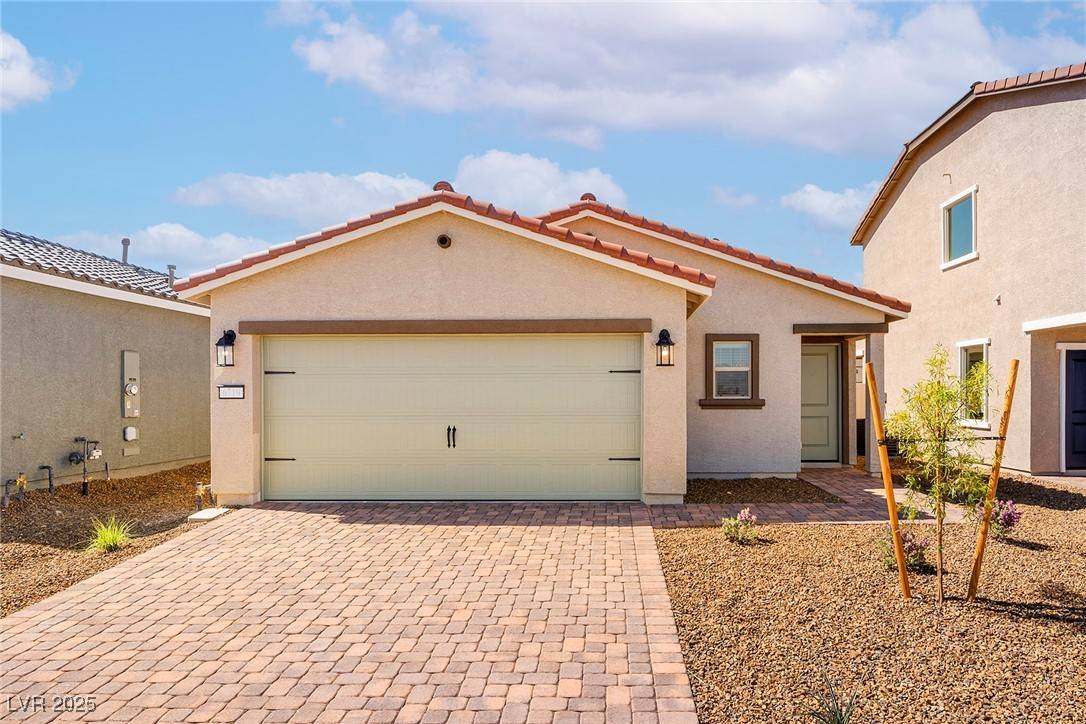 6760 Violet Cascade AVE, Las Vegas, NV 89156
