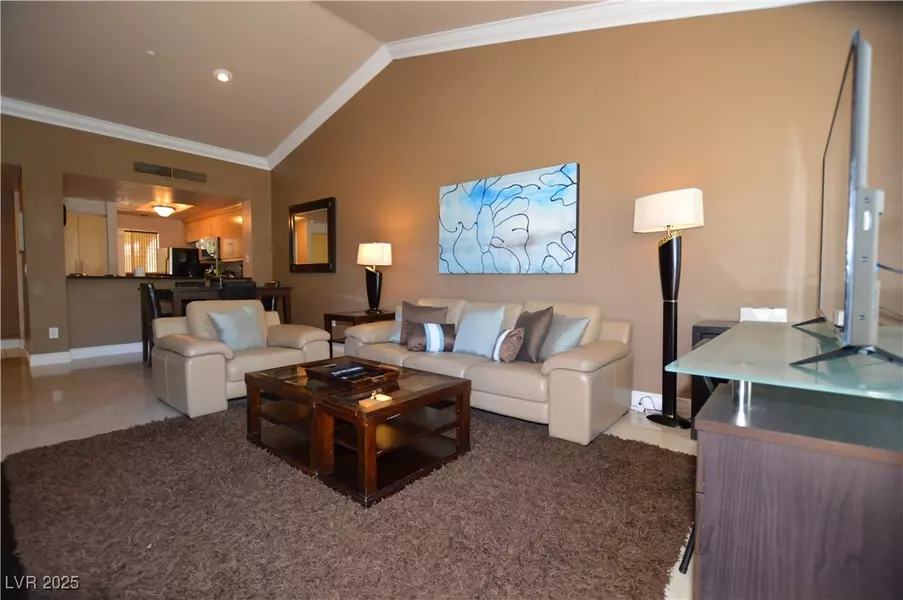 220 E FLAMINGO RD #327, Las Vegas, NV 89169