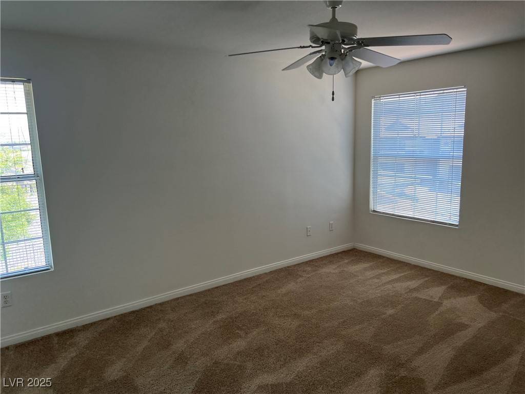 Henderson, NV 89012,231 W Horizon Ridge Pkwy #2927