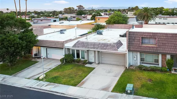 Las Vegas, NV 89121,3365 Knollwood CT