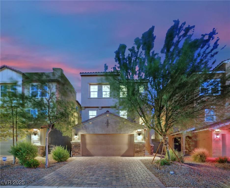 Henderson, NV 89015,185 Campbelltown AVE