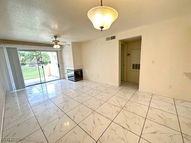5000 RED ROCK ST #117, Las Vegas, NV 89118