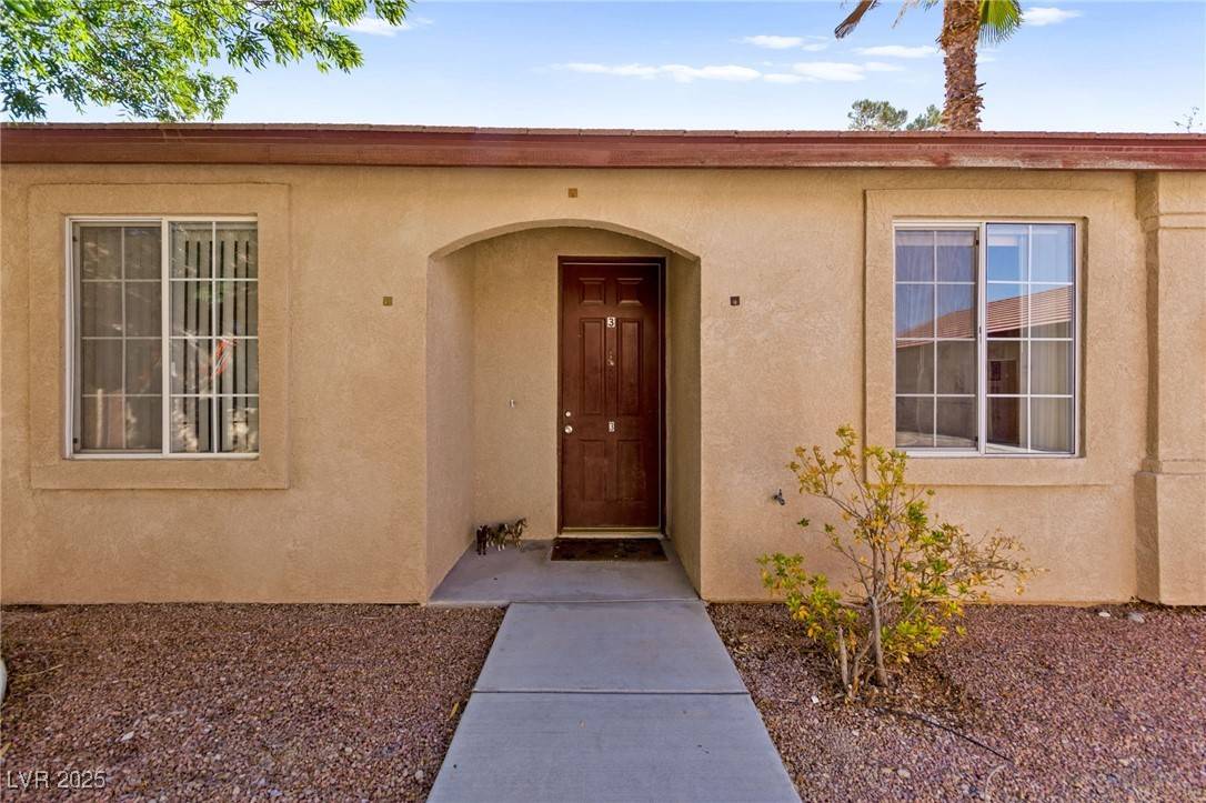 Pahrump, NV 89048,1921 Grandlodge ST