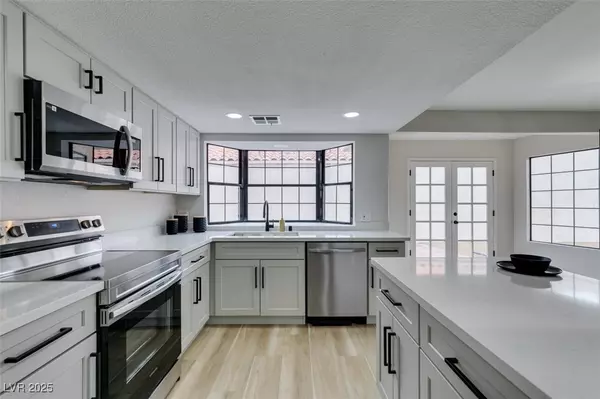 Las Vegas, NV 89120,5151 Tennis CT