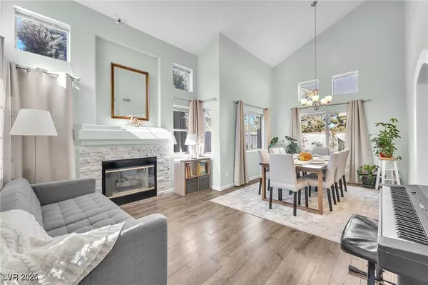 225 Camelback Ridge AVE, Henderson, NV 89012
