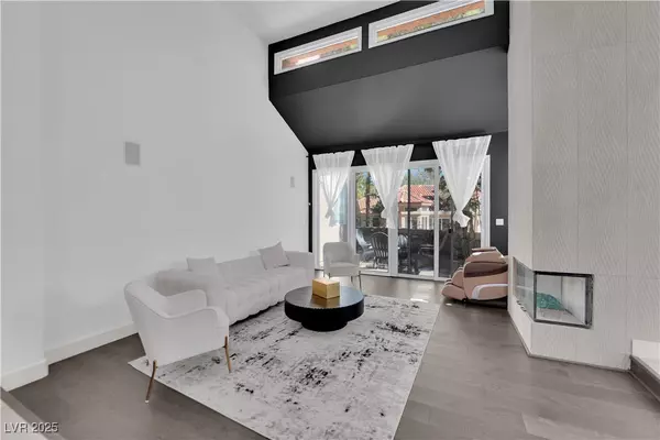 Las Vegas, NV 89113,8170 Round Hills CIR