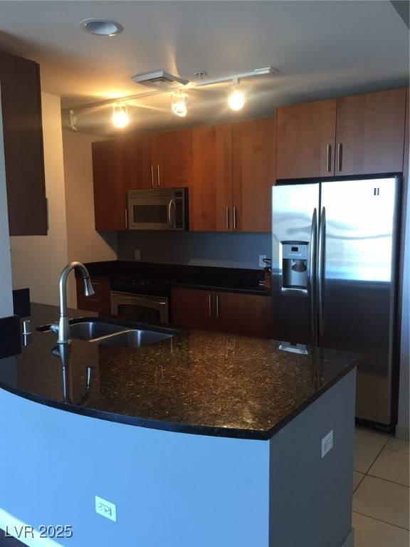 Las Vegas, NV 89102,200 W SAHARA AVE #1109