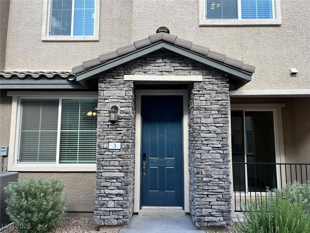 7360 Decatur BLVD #3, North Las Vegas, NV 89084