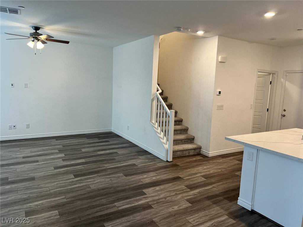 North Las Vegas, NV 89084,7360 Decatur BLVD #3
