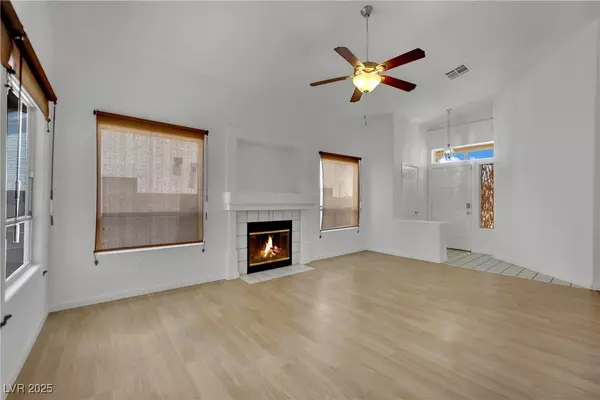 Las Vegas, NV 89129,7836 Morning Flower LN