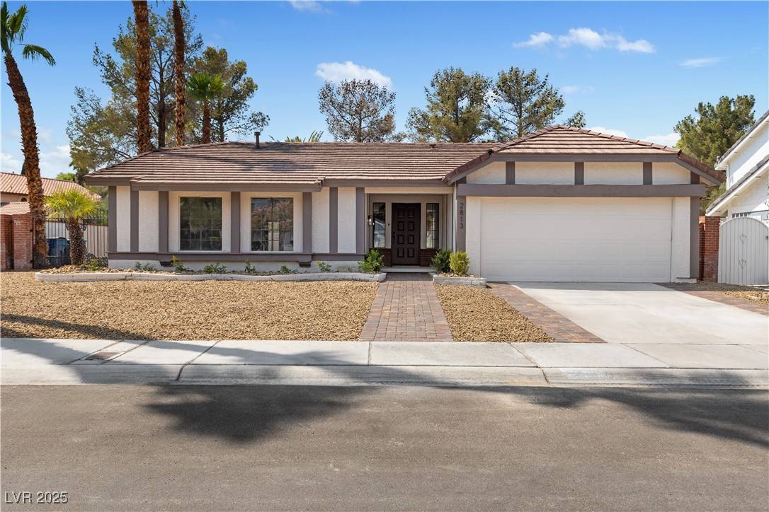 Las Vegas, NV 89117,2813 Crystal Bay DR