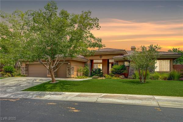 4 Isleworth DR, Henderson, NV 89052