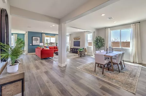 North Las Vegas, NV 89084,1304 William Lake PL #61