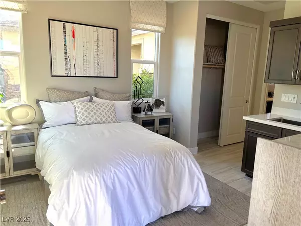 Las Vegas, NV 89183,92 Kokomiko AVE