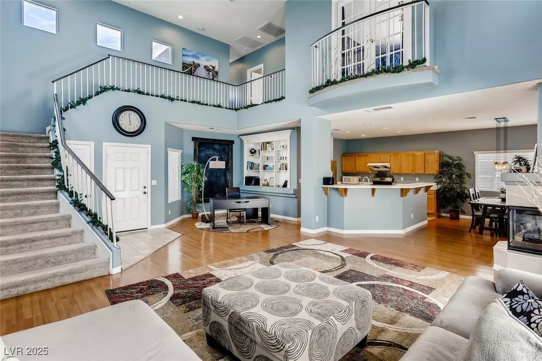Las Vegas, NV 89113,7237 W Mesa Vista AVE