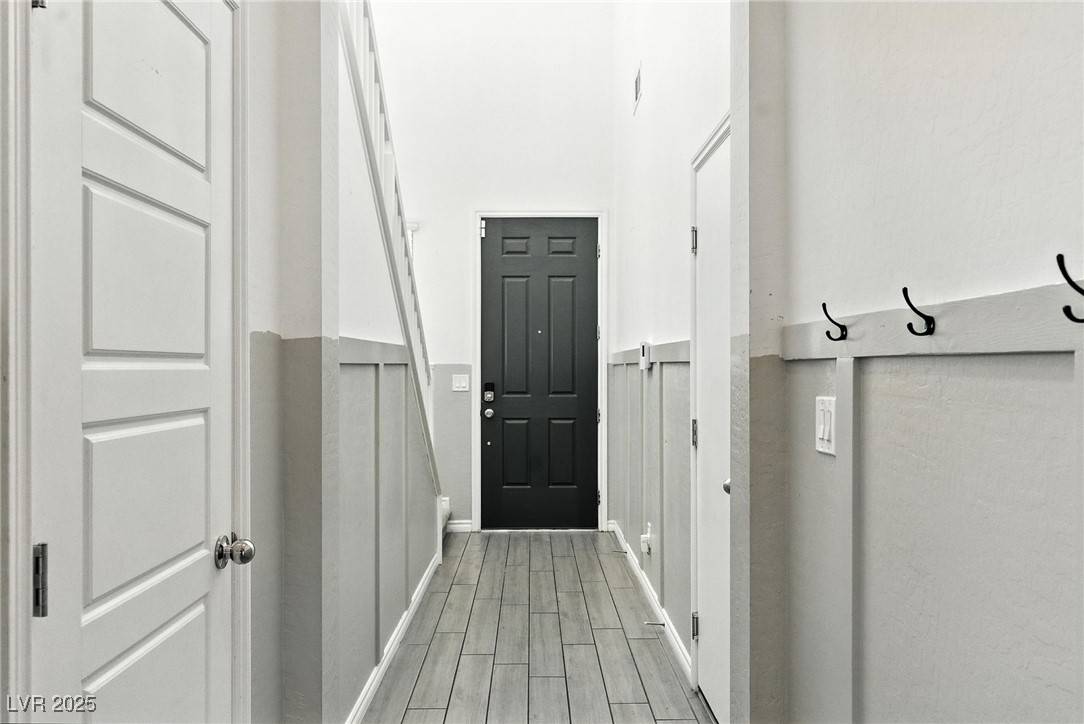 North Las Vegas, NV 89081,5606 Verde Valley CT