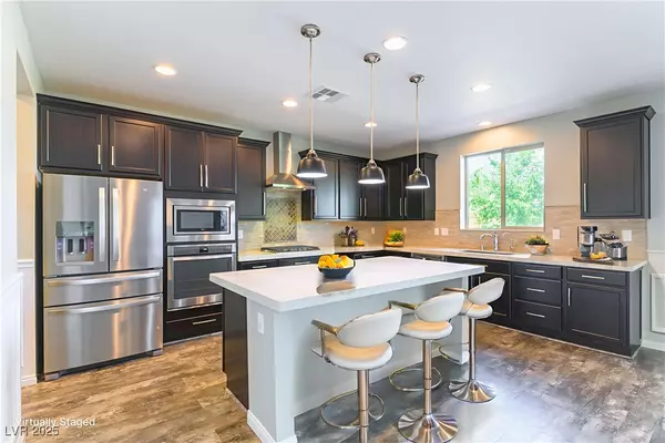 Las Vegas, NV 89166,8064 Calico Mesa ST