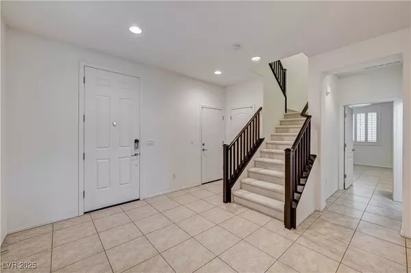 Las Vegas, NV 89113,6161 Andover Wood RD