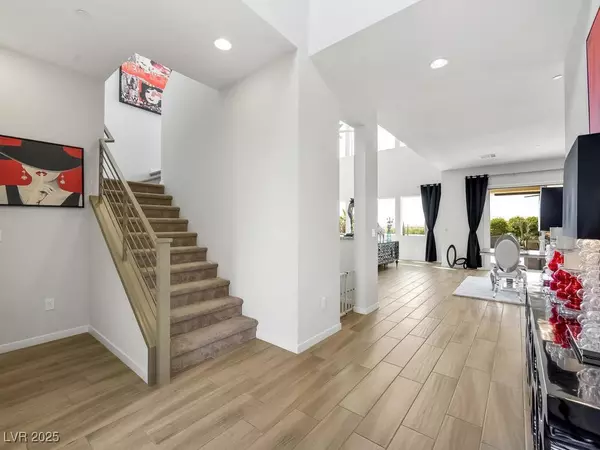 Henderson, NV 89011,3 Hilltop Crest ST