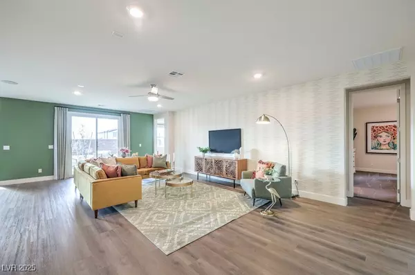 North Las Vegas, NV 89084,1313 William Lake PL #58