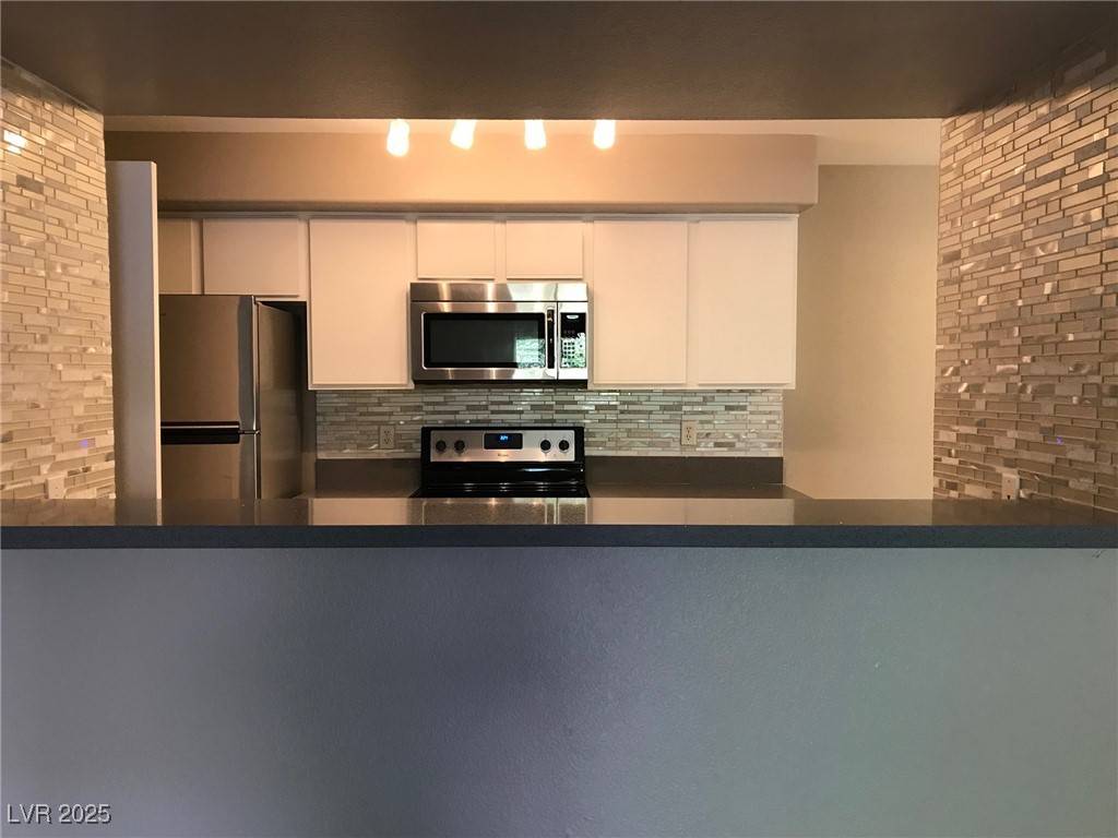 2300 E Silverado Ranch BLVD #2079, Las Vegas, NV 89183