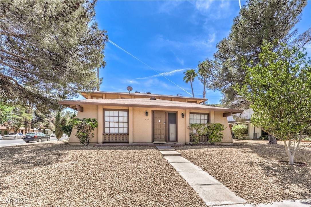 Las Vegas, NV 89119,1553 Dorothy AVE #4