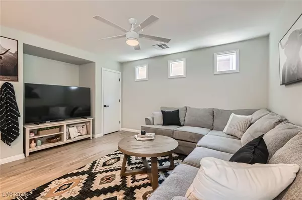 Las Vegas, NV 89149,9109 Tailor Made AVE