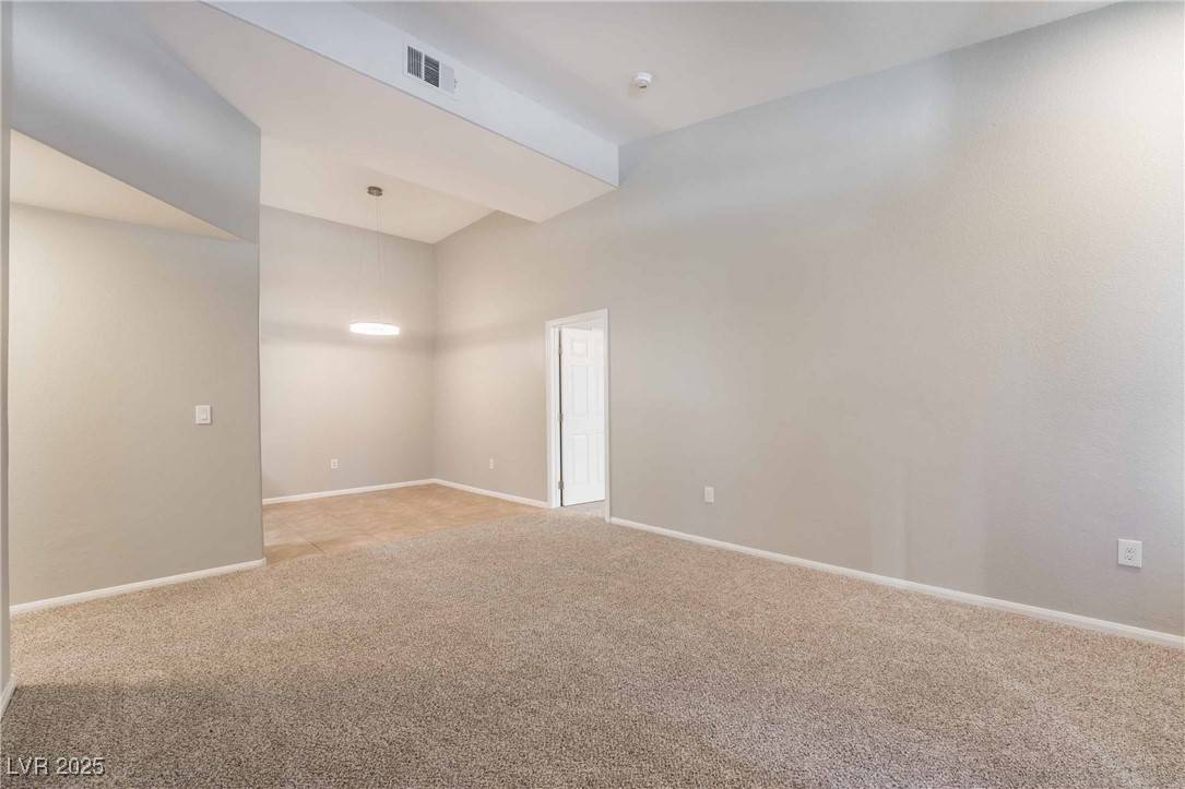 Henderson, NV 89052,700 CARNEGIE ST #4723