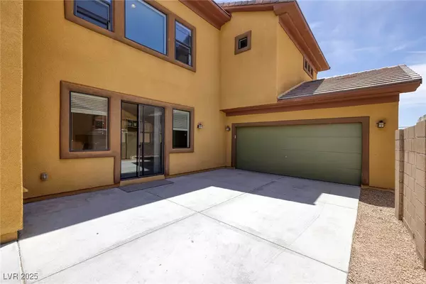 Las Vegas, NV 89129,9017 Fusion DR