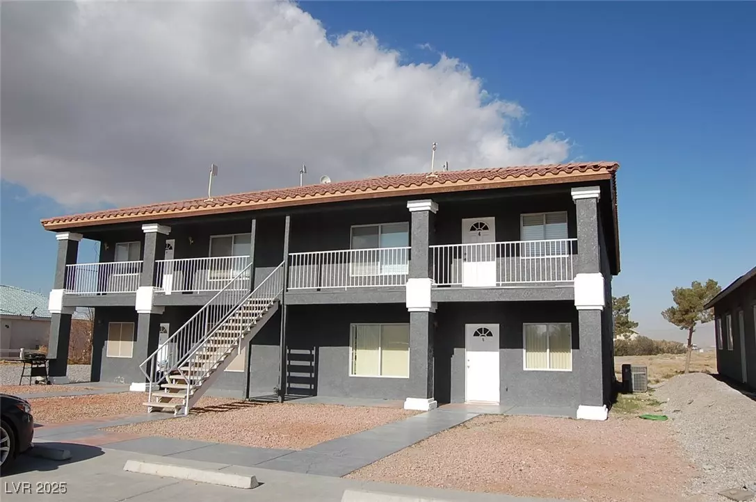 Pahrump, NV 89048,1400 Ogallala ST #1