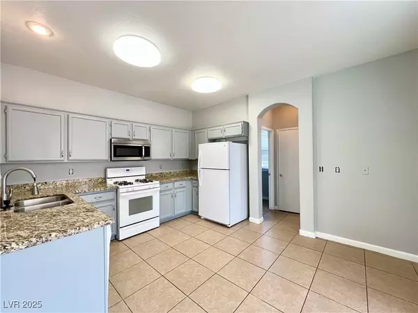 Las Vegas, NV 89106,2505 Plaid Cactus CT