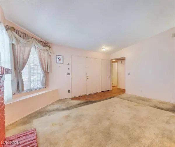 Las Vegas, NV 89156,2369 Sabroso ST