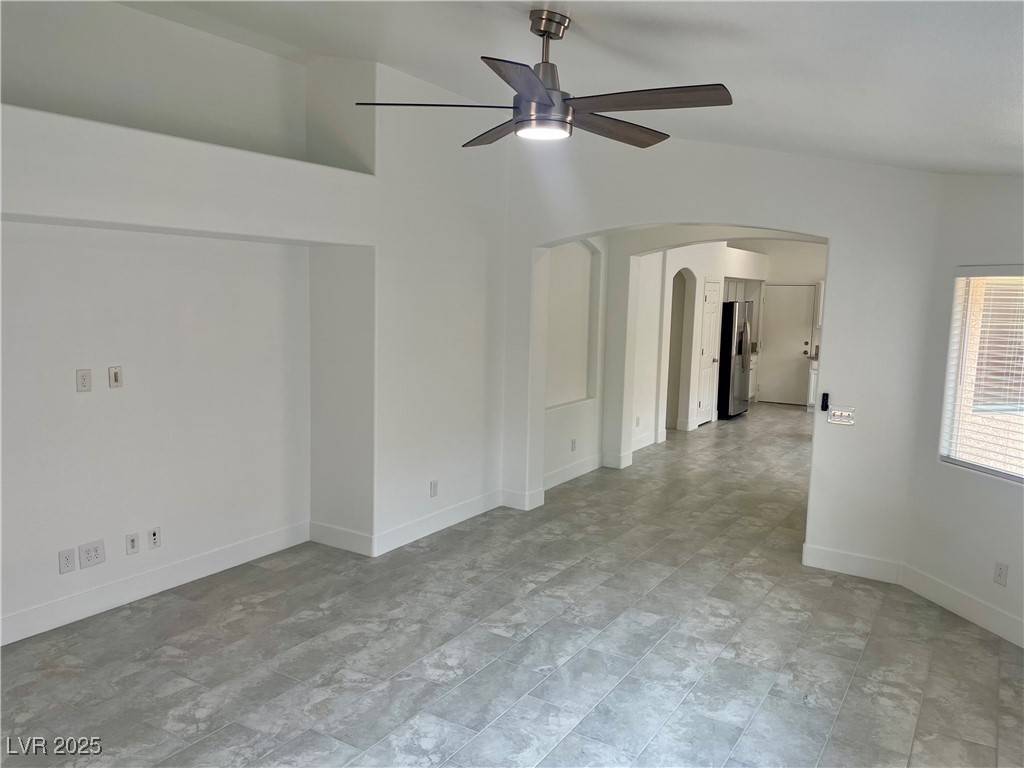 Las Vegas, NV 89122,3507 Pointe Vedra CT